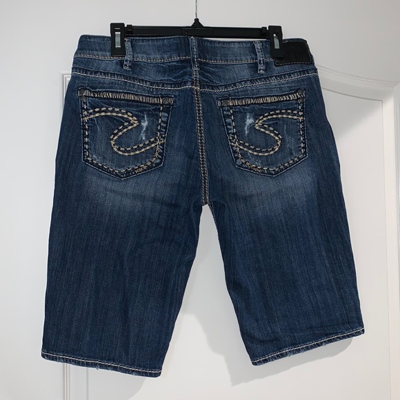 Women’s Silver brand Bermuda shorts 31